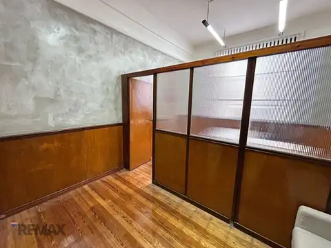 Oficina en Venta 57 años
