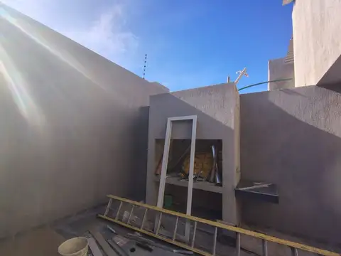 Depto Tipo Casa en Venta de 2 dormitorios
