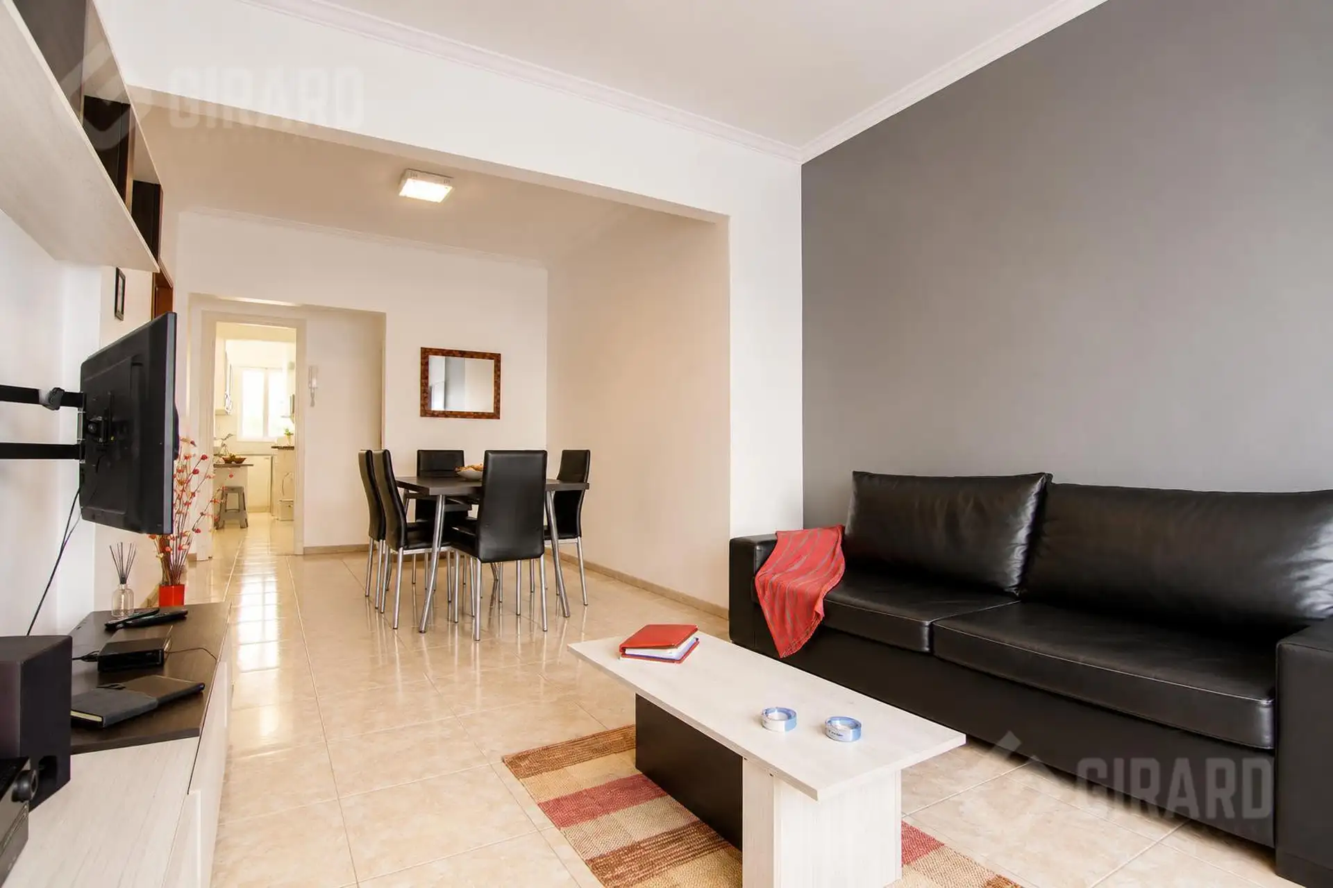 Depto 3 amb, 71m² con dependencia y balcón — Centro