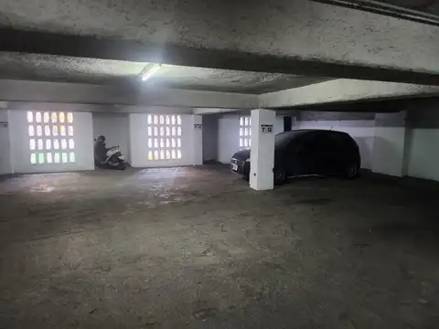 COCHERA EN VENTA BELGRANO 33