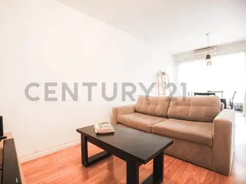 San Luis 3100, Piso 8