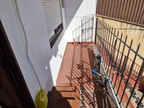 Casa 7 ambientes con 3 baños