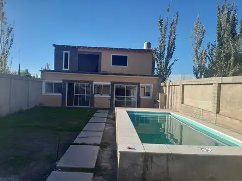 Quincho y pileta en guaymallen