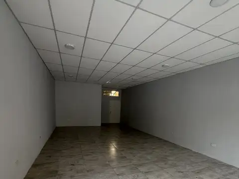 Local en Alquiler en Los Pioneros, $ 550.000