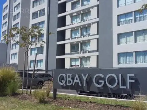 SGM. Alquiler temporal 2 ambientes con jardin con vista al lago central en Qbay, Islas del Golf. Nordelta