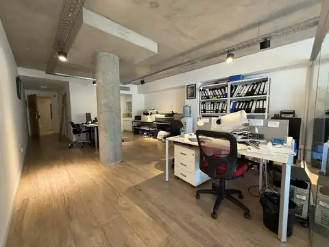 Oficina Monoambiente con 2 baños