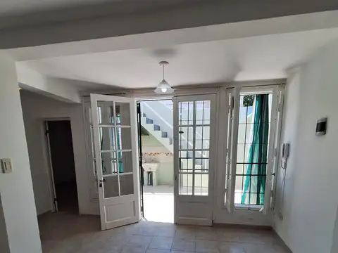 Matheu 600, Piso 1 3