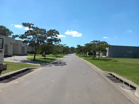 Terreno en Venta en Pilar del Este - Santa Guadalupe, USD 60.000