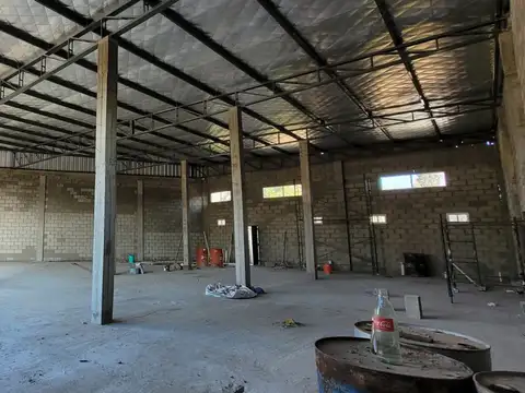 Av. Pres. Arturo Umberto Illia 9400