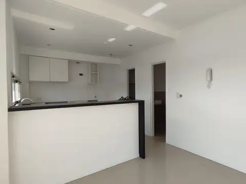 Departamento 4 ambientes con 3 baños