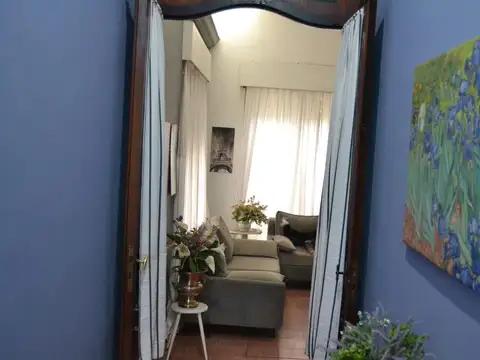 Casa en Venta en Lomas De Zamora, USD 170.000