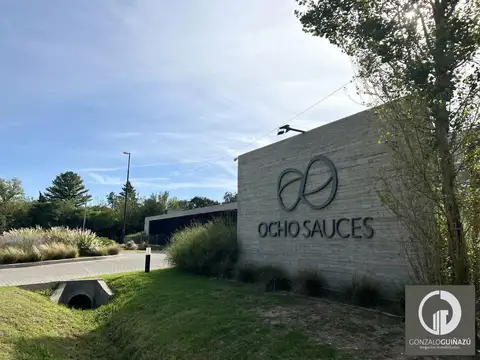 DEPARTAMENTO ALQUILER 2  DORMITORIOS COCHERA AMENITIES CONDOMINIO OCHO SAUCES FUNES