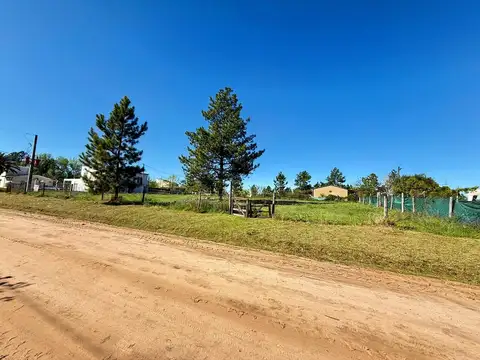Amplio lote en venta zona Barrio golf