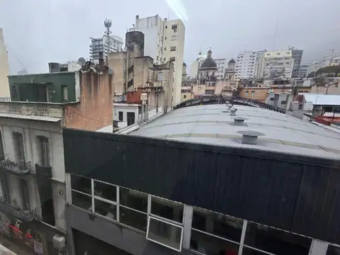 Oficina en Alquiler 50 años