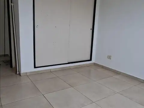 DEPARTAMENTO EN ALQUILER. MORENO CENTRO