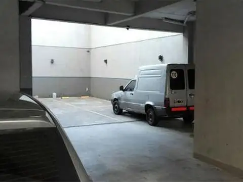 Cochera En Venta - AL