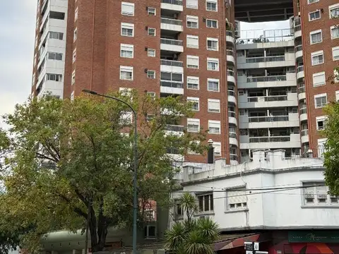 2 AMBIENTES CON COCHERA CUBIERTA, AMENITIES