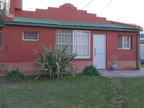 Av. Julio Argentino Roca 100, B8168 Sierra de la Ventana, Provincia de Buenos Aires, 100