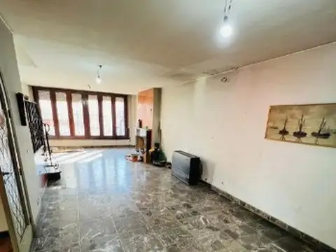 Local en Alquiler en Ramos Mejia, USD 1.900