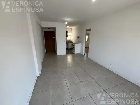 Departamento tres ambientes alquiler en morón