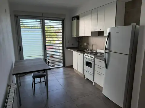 Alquiler depto 1 dormitorio amoblado Candioti Sur