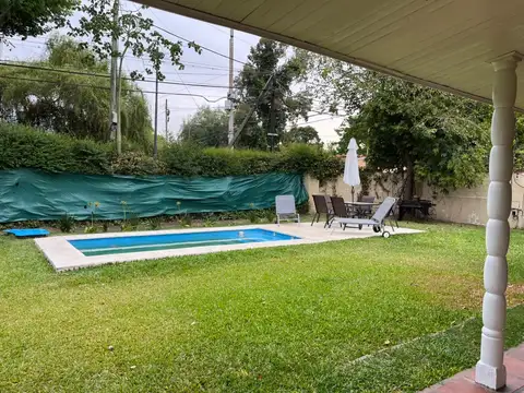 Casa en Alquiler de 3 dormitorios