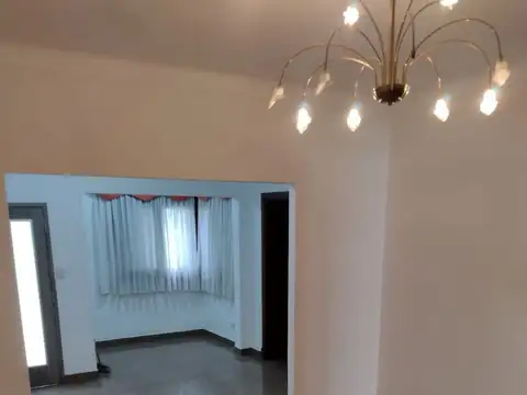 Casa en Venta en Haedo, USD 220.000