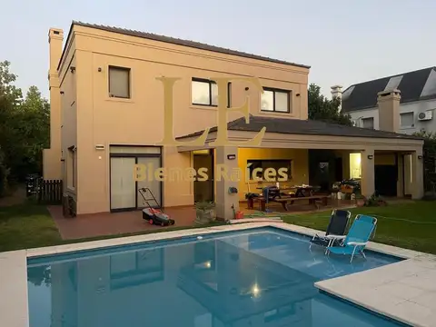 Casa en Venta de 4 dormitorios