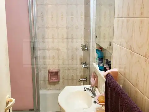 Depto Tipo Casa en Venta 40 años