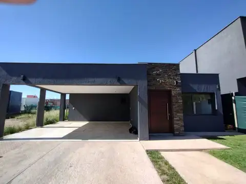 Casa en Venta en Maipú, Mendoza