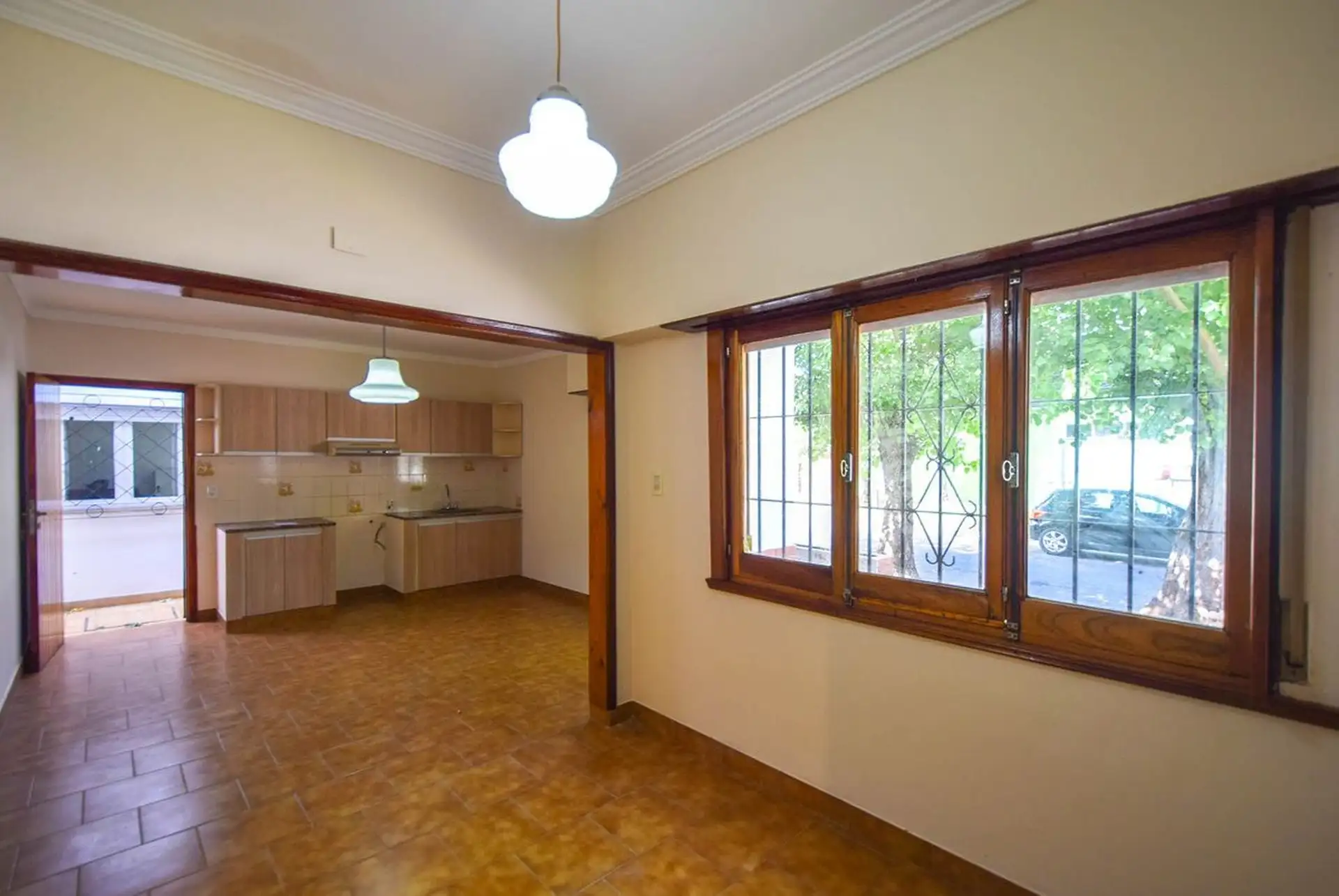 VENTA CASA PH 3 AMBIENTES GARAJE VILLA LOURDES