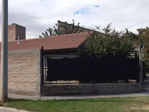 CALLE FIGUEROA URMENIO DEL CARMEN al 2300