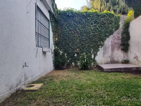 Depto Tipo Casa en Venta en Quilmes, USD 65.000