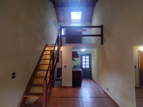 Depto Tipo Casa en Alquiler de 1 dormitorio