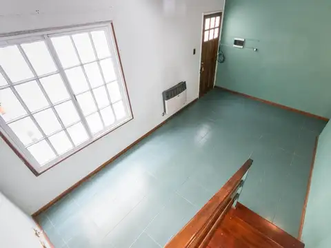 Depto Tipo Casa 2 ambientes con 1 baño
