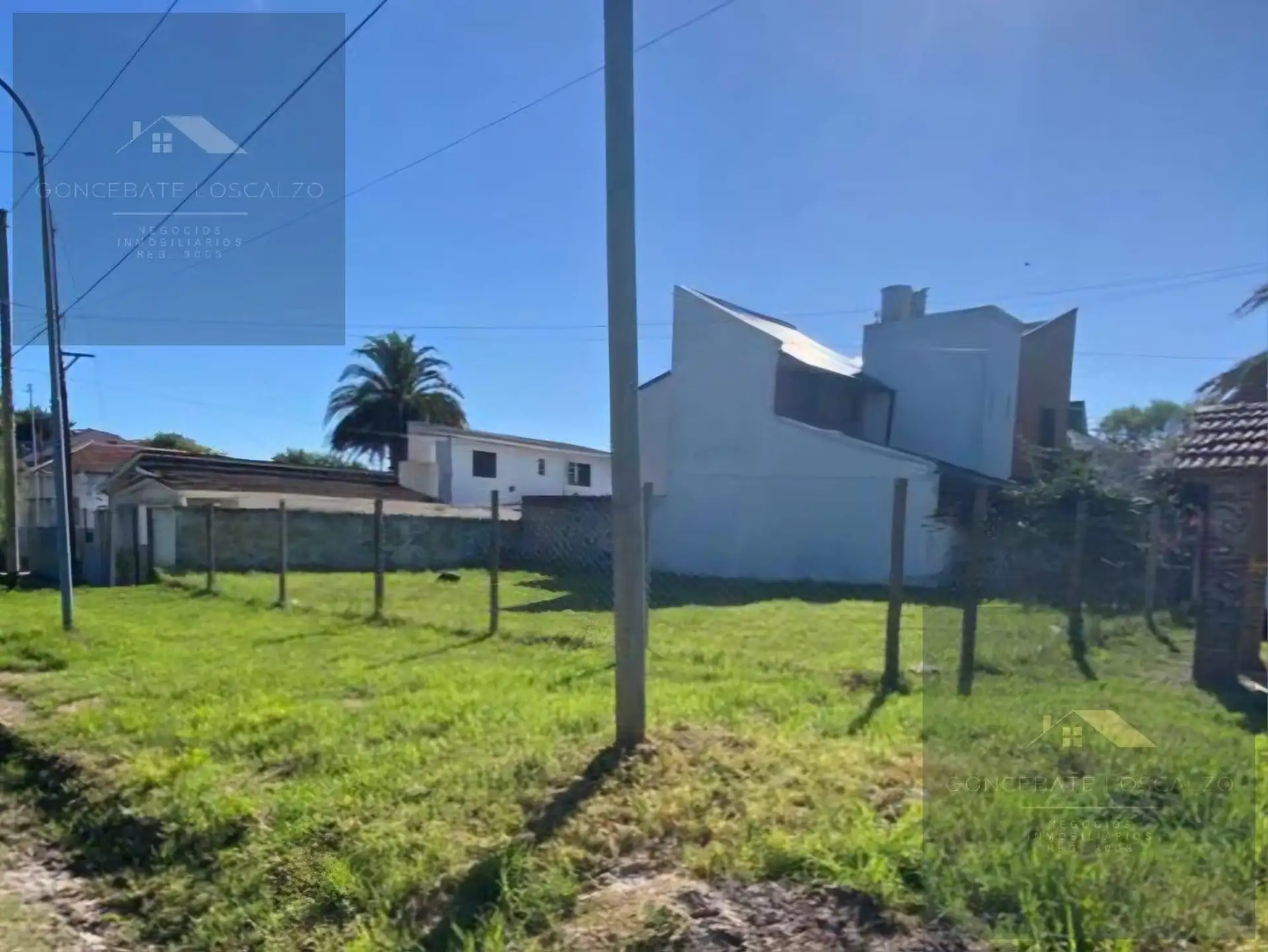 Terreno en venta zona Caisamar