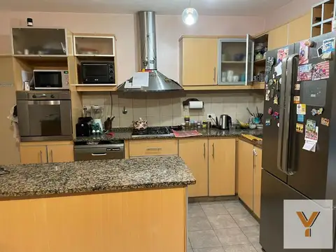 Casa en Venta en Monte Grande, USD 247.000
