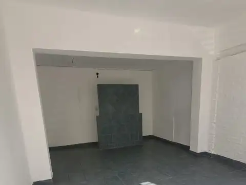 LOCAL COMERCIAL BELLA VISTA