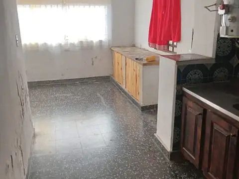 Depto Tipo Casa 3 ambientes con 1 baño