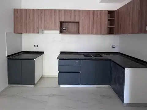 Quintana 250 , Piso 1