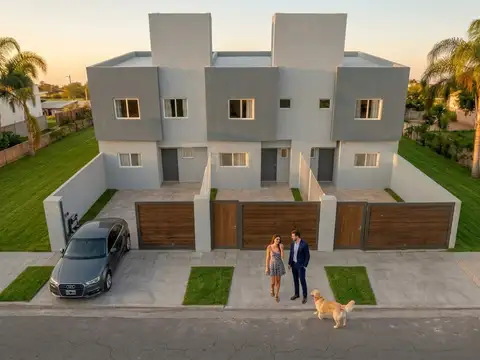 Casa Moderna Dúplex Tierra Nueva Fisherton 3 Dorm GasNatural Jardín Cochera Seguridad (A Estrenar)