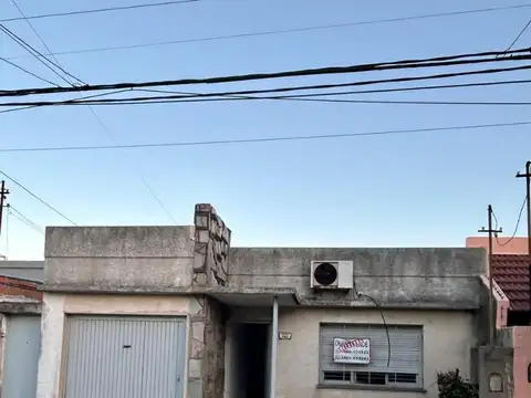 Casa en venta en Zarate