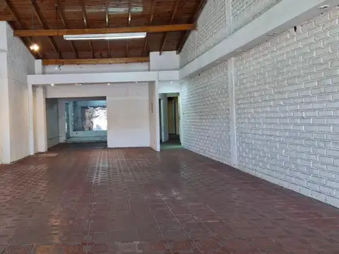 Local en Venta en Segunda Sección, USD 105.000