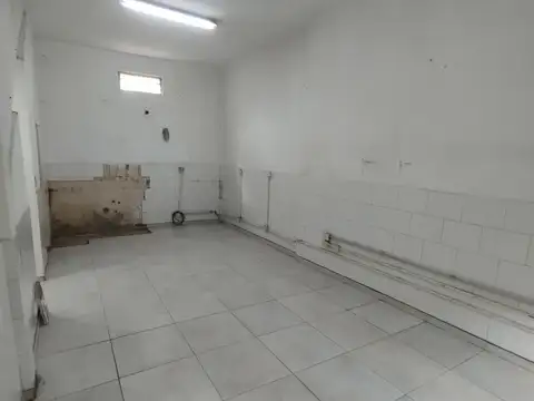 Local en Alquiler en San Miguel, $ 800.000