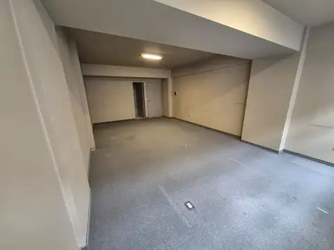 Oficina 2 ambientes con 1 baño