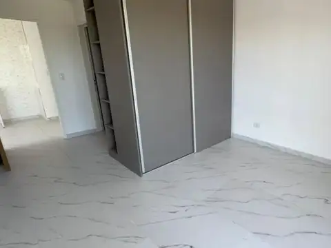 Departamento a estrenar en venta. 2 ambientes con balcón al frente