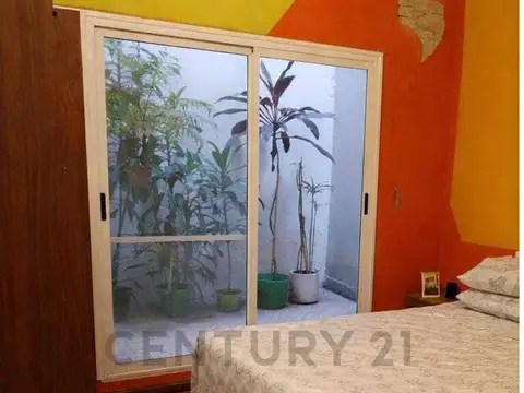 Departamento 4 ambientes con 1 baño