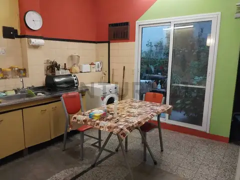 VENTA PH 4 AMBIENTES CON DOS PATIOS – BARRACAS / A PASOS DE SAN TELMO