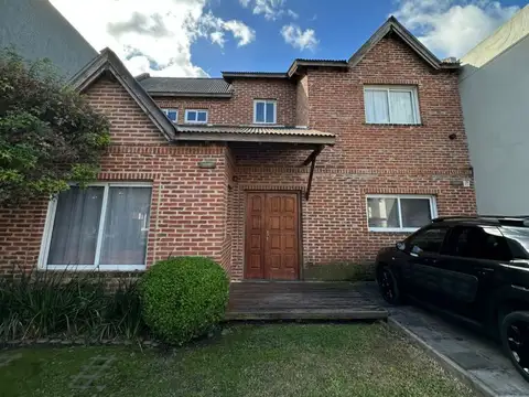 Casa - Venta - Argentina, Bella Vista - Santa fe 530