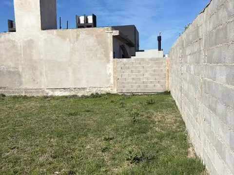 LOTE EN DOCTA BOULEVARD